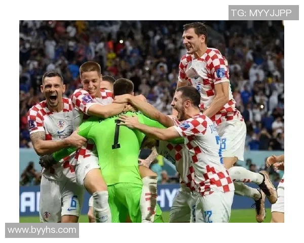 方格纸上的足球传奇:用方格画笔勾勒球星风采与比赛瞬间 方格纸上的足球传奇:用方格画笔勾勒球星风采与比赛瞬间